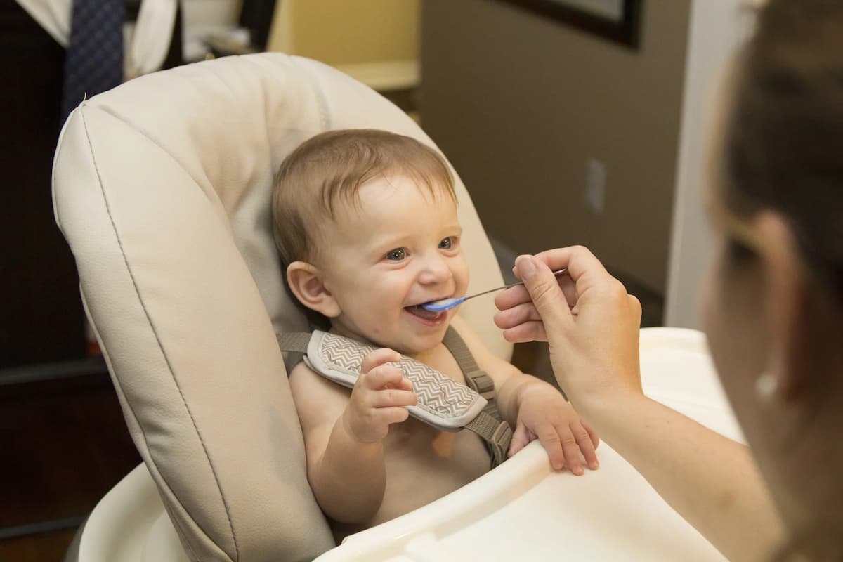 Melhor cadeira de alimentação para bebê